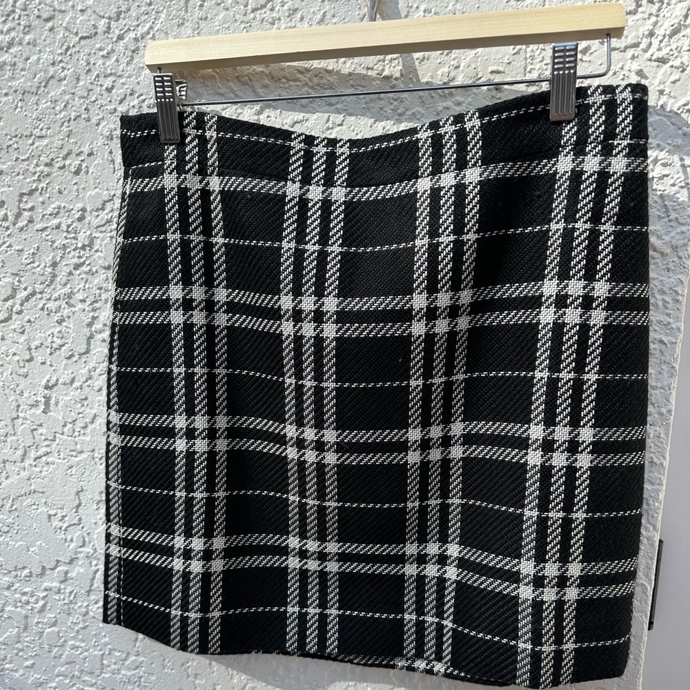 Large houndstooth skirt by JCrew